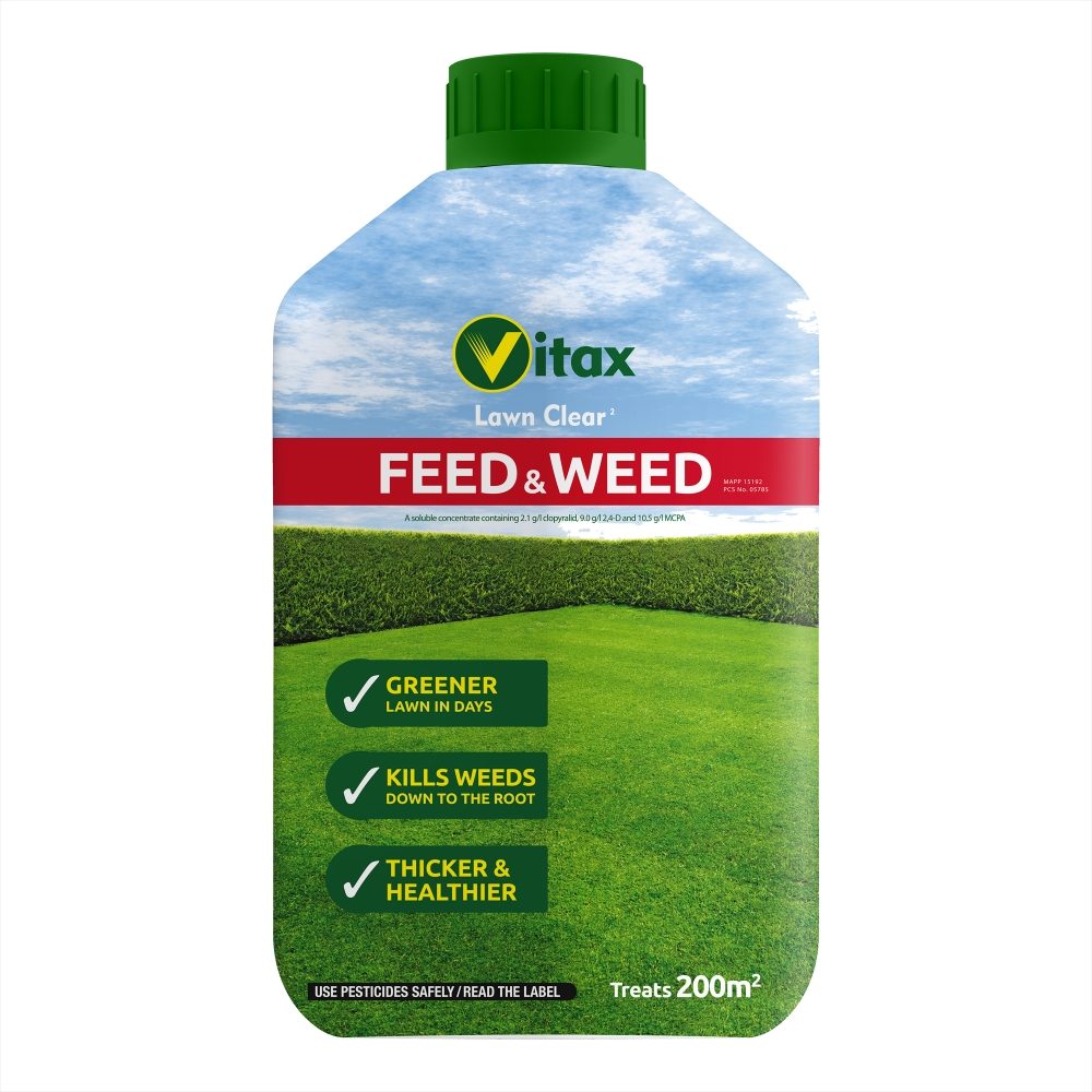 Vitax Lawn Clear - Feed & Weed (Covers 200 sq.m) 1 Litre | Summer Lawn ...